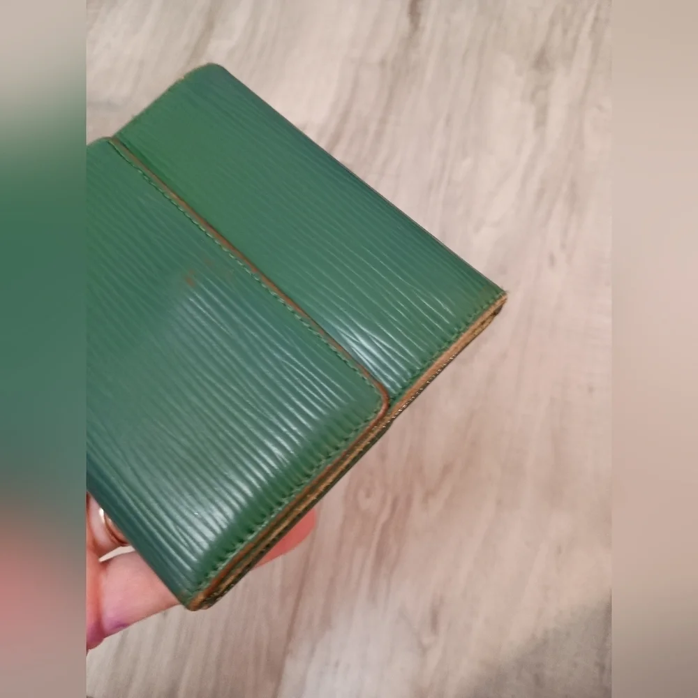 Authentic Louis Vuitton Green Epi Leather LV Embossed Logo Trifold Wallet